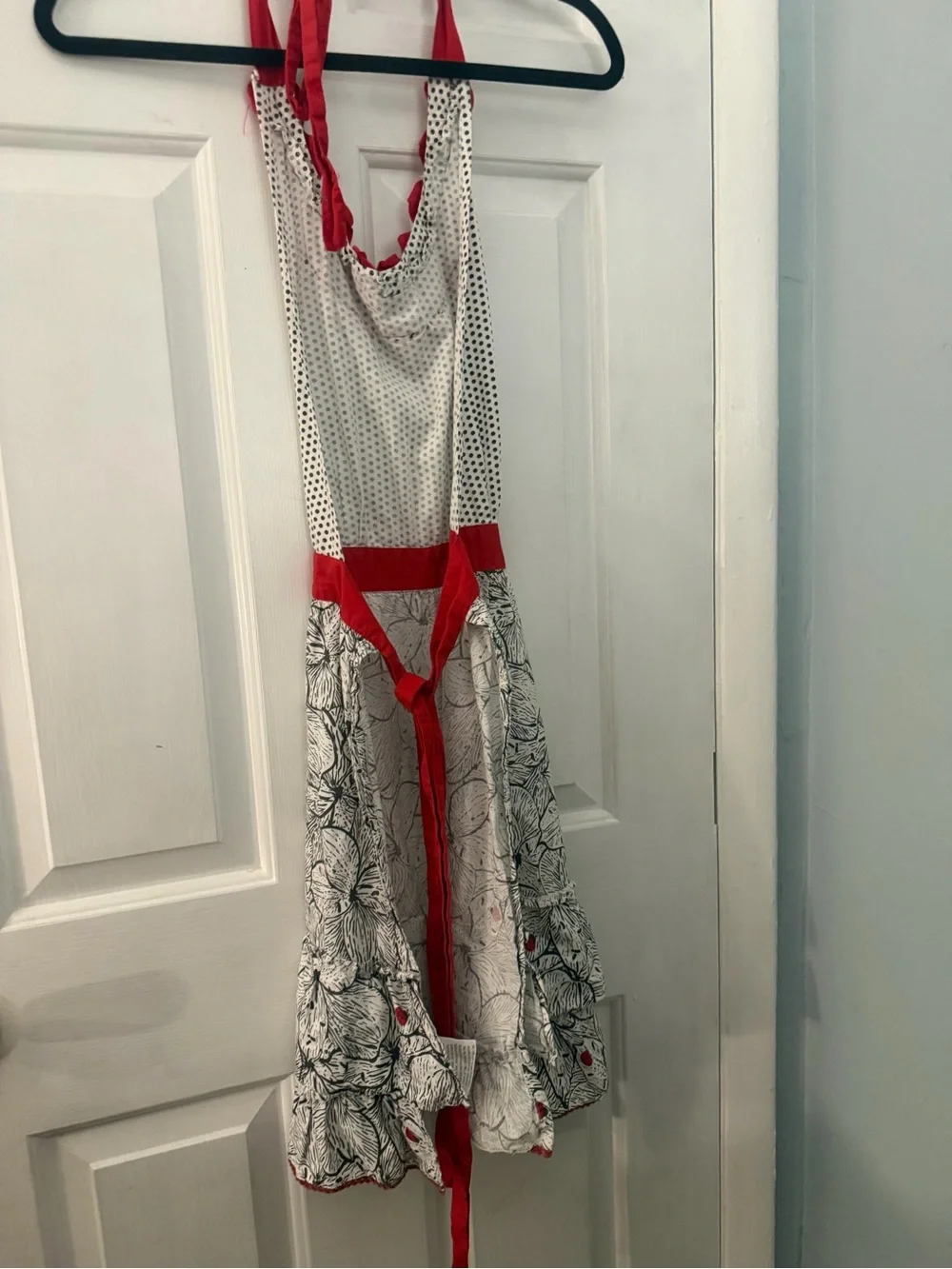 Simply EnVogue Retro Floral Polka Dot Ruffle Hostess Apron Red Black